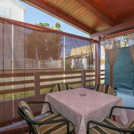 Ana -green Street Apartment *