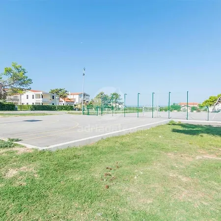 Ana -green Street Apartment