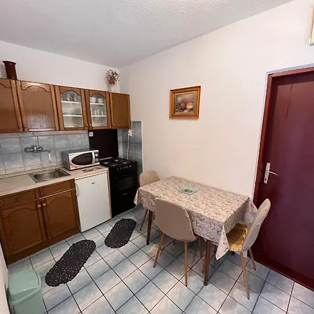 Apartment Ana -green Street Privlaka (Zadar)